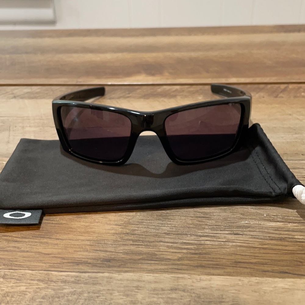 SOLD - Oakley sunglasses fuel cell